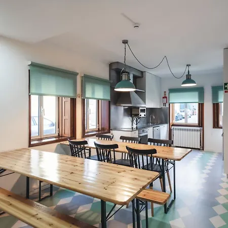 Besmart Suites With Private Wc By Home Sweet Home Aveiro ゲストハウス