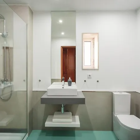 ゲストハウス Besmart Suites With Private Wc By Home Sweet Home Aveiro アヴェイロ