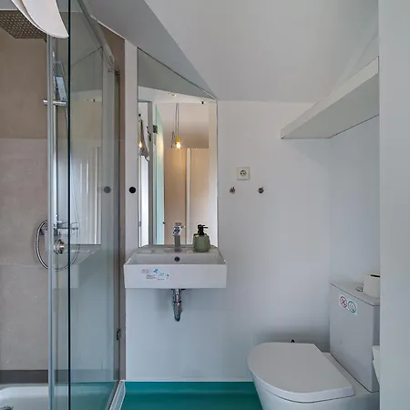 Besmart Suites With Private Wc By Home Sweet Home Aveiro Casa de hóspedes